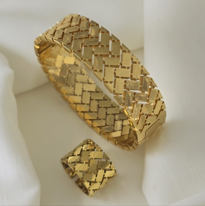 Mighty Arrow Cuff