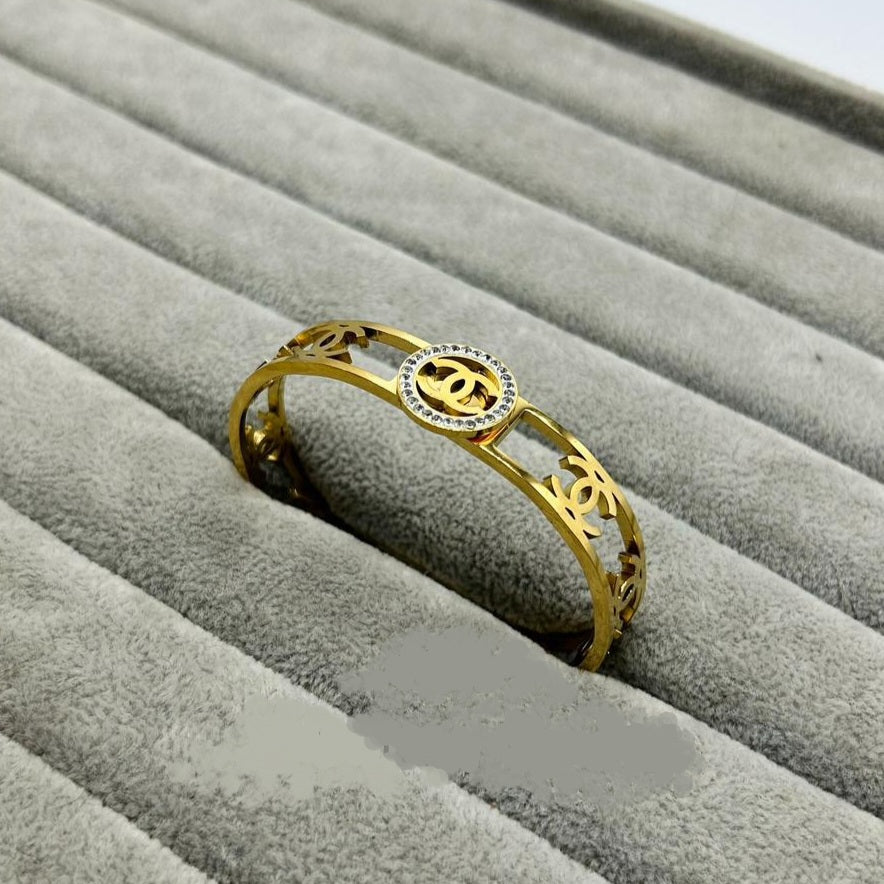 Stainless Steel Golden Grace Handcuff