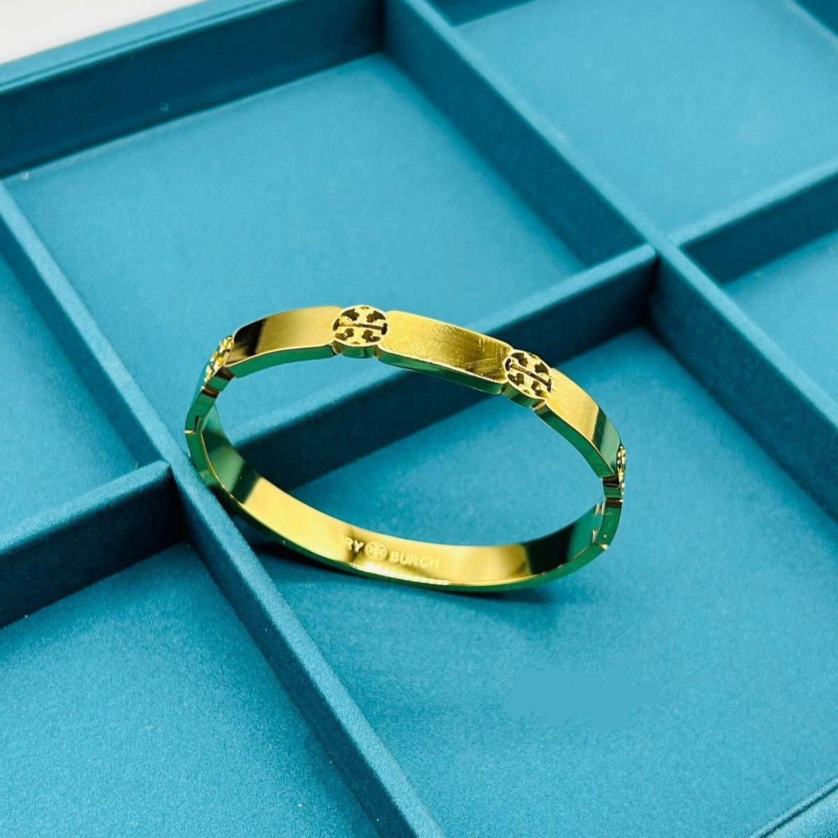 Stainless Steel Plain Luxury Handcuff