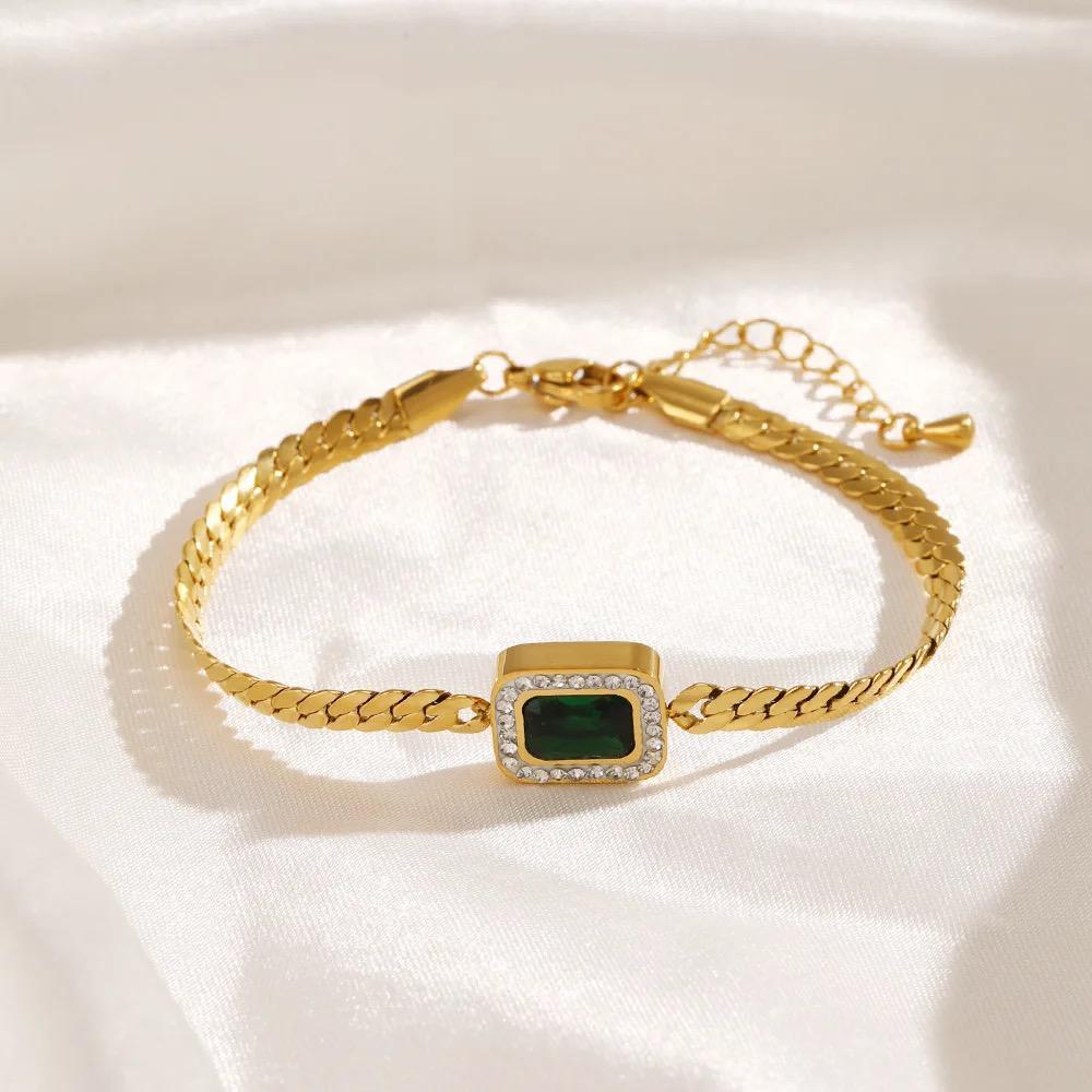 Snake Chain Embrel Green