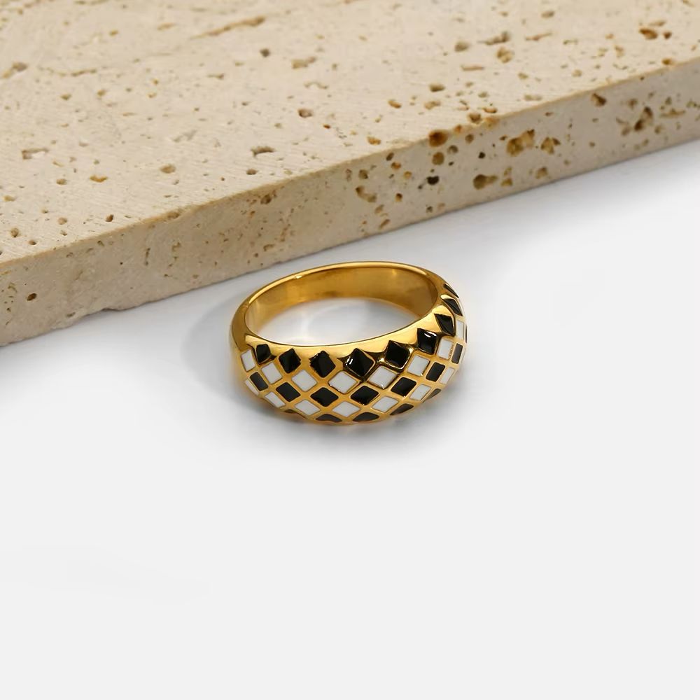 R12 Ring