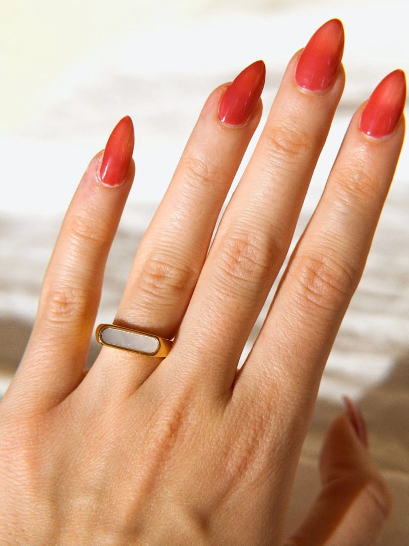 R16 Ring