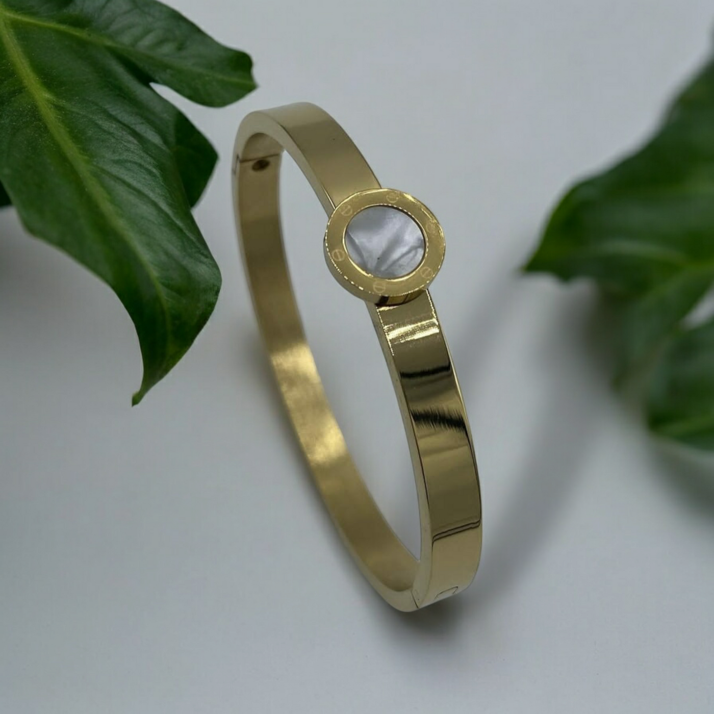 Stainless Steel Solid White Roman Handcuff