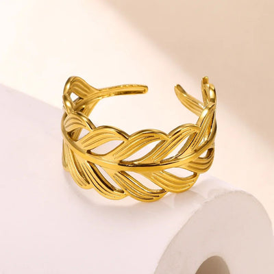 Petals Ring