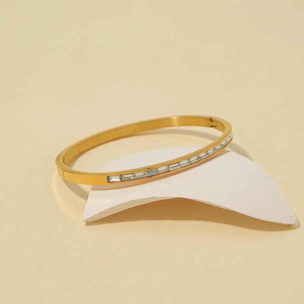 Stainless Steel Classic Crystal