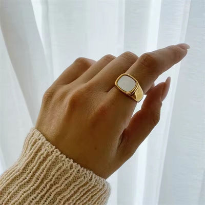 Solid Stones