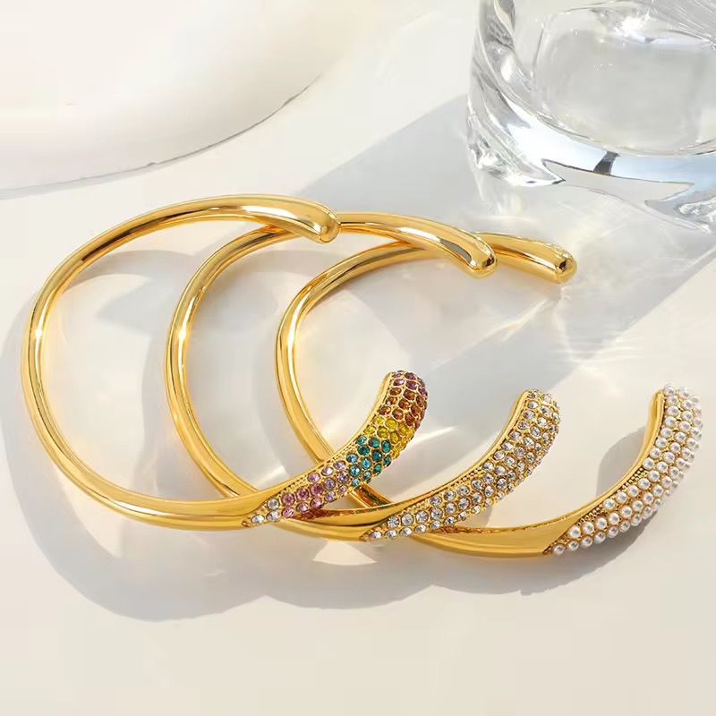 Timeless Loop Handcuff