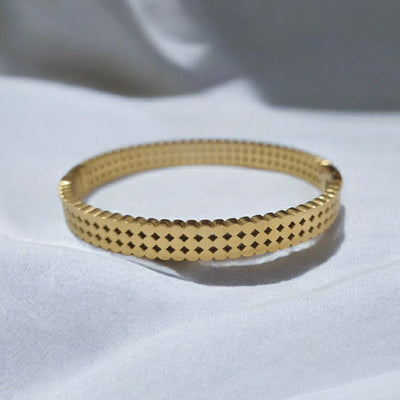 Stainless Steel Elegant Curve