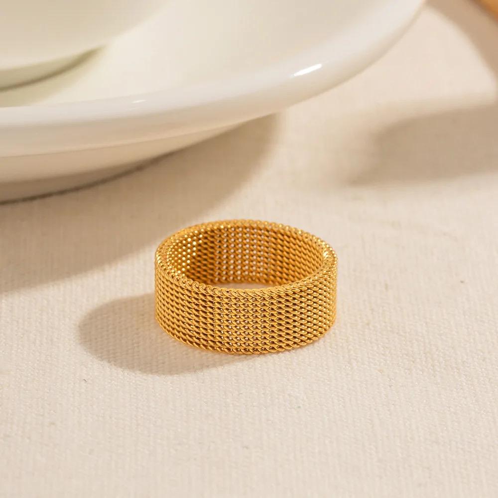R1 Ring