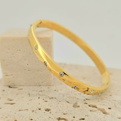 Spark Stones Cuff