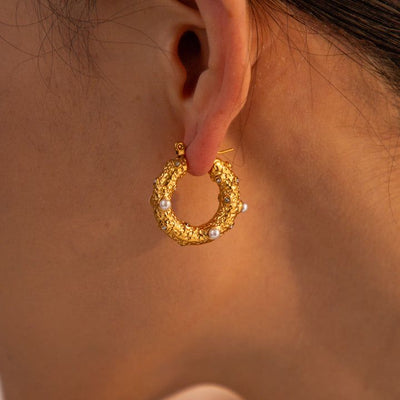 Daylight Dots Earings