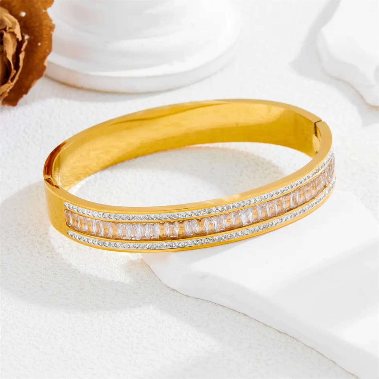 Signature Link Cuff
