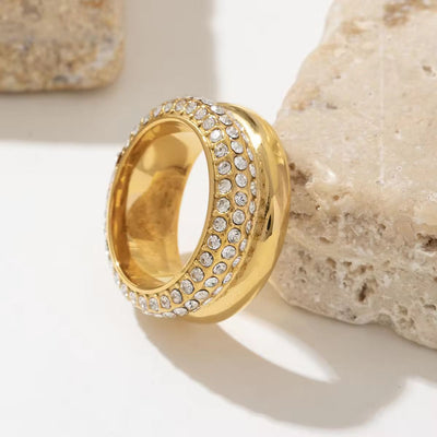Dual Orbit Charm Ring