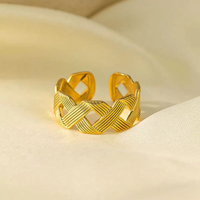 Sleek Spark Ring