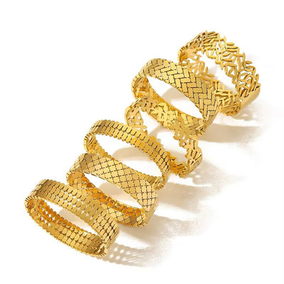 Mighty Arrow Cuff