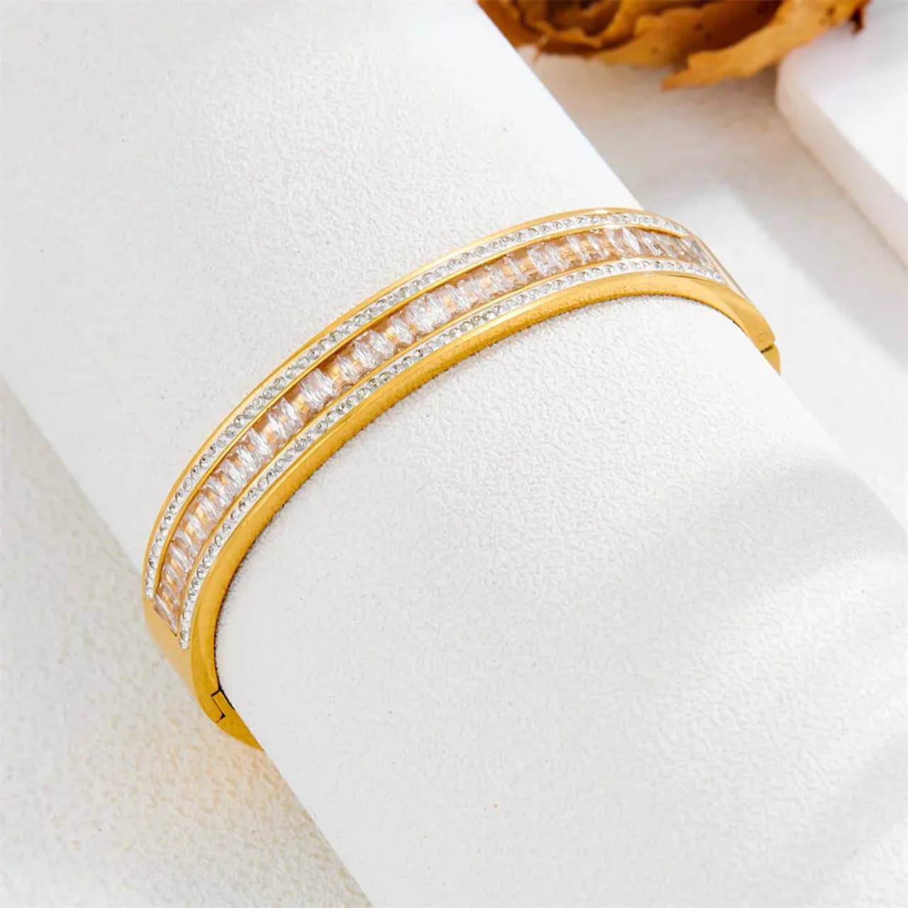 Signature Link Cuff