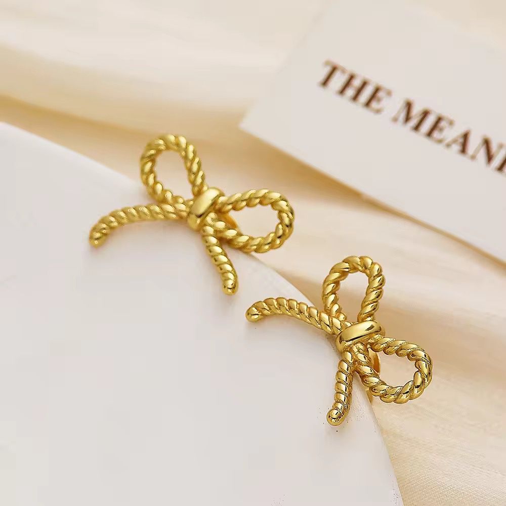 Tiny Bow Earings