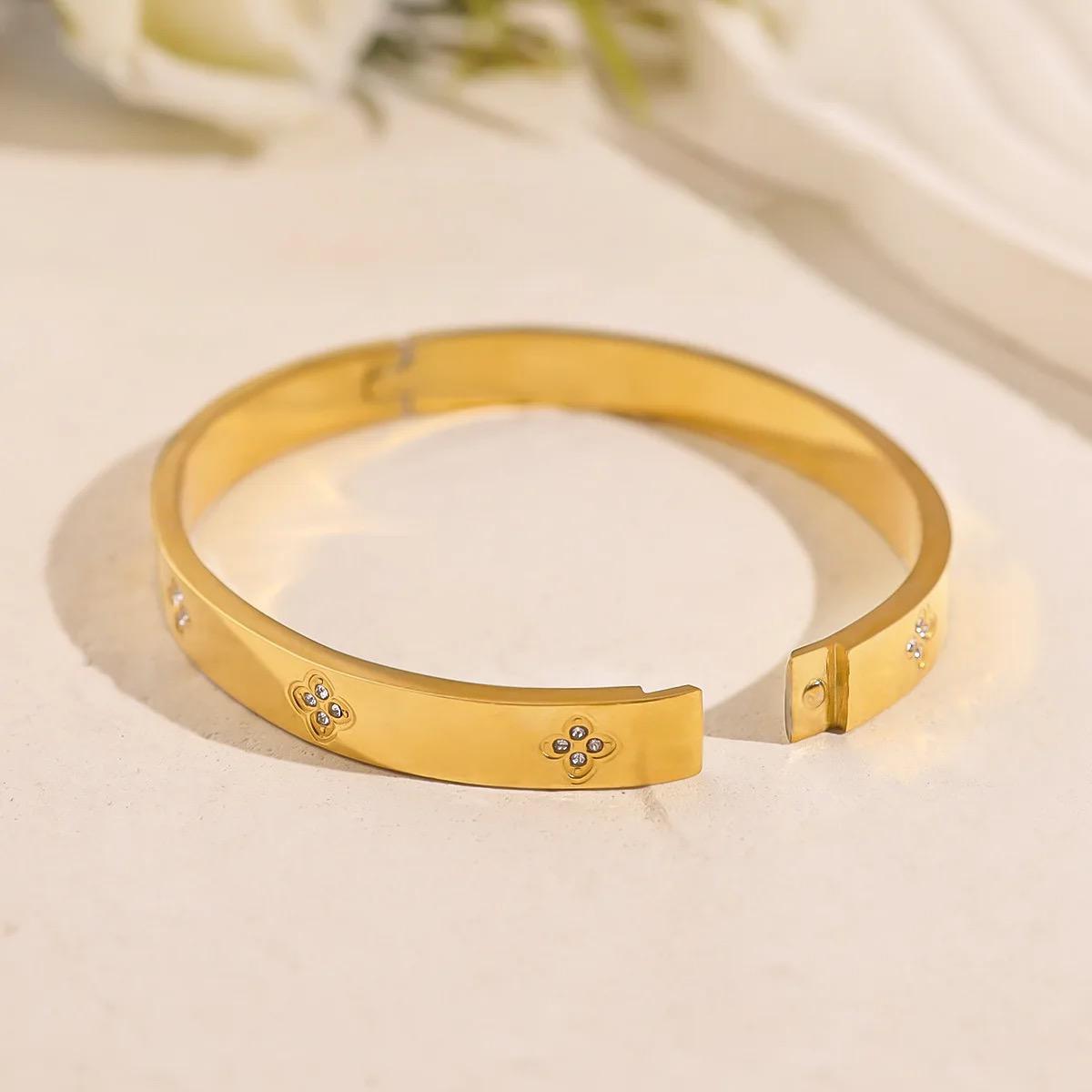 Stainless Steel Royal Round